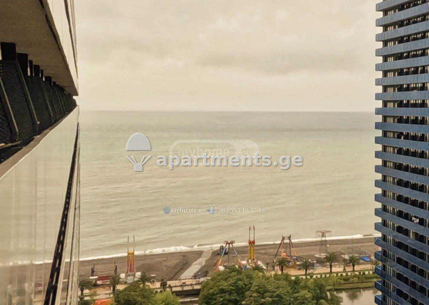 იყიდება 1 ოთახიანი ბინა ბათუმში, Orbi City Block C