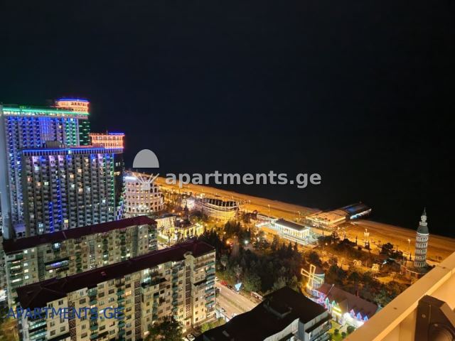 იყიდება 2 ოთახიანი ბინა ბათუმში, Orbi City Block C