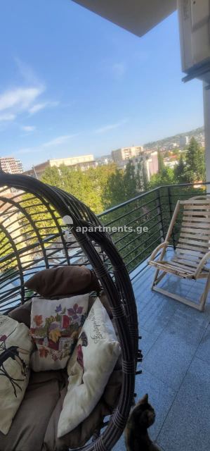 4-room apartment for rent in Tbilisi