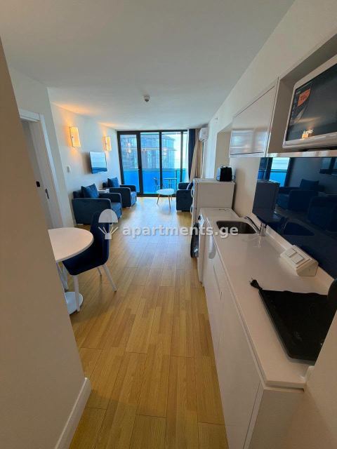 იყიდება 2 ოთახიანი ბინა ბათუმში, Orbi City Block D