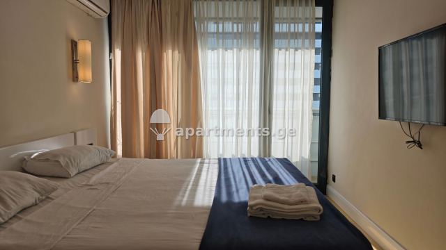 Продаётся 2-комнатная квартира в Батуми, Orbi City Block A