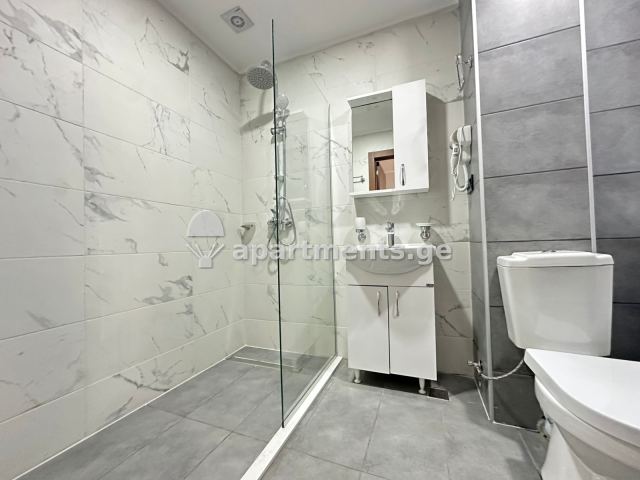 იყიდება 2 ოთახიანი ბინა ბათუმში, Orbi Residence