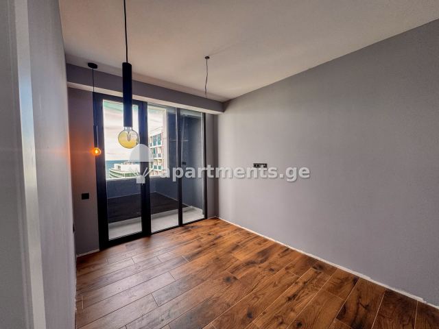5-room apartment for sale in Batumi, al mare