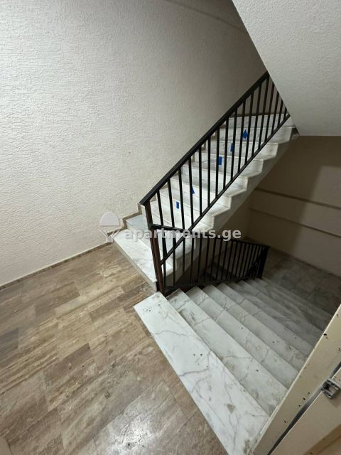 იყიდება 2 ოთახიანი ბინა ბათუმში, ANDER TOWER