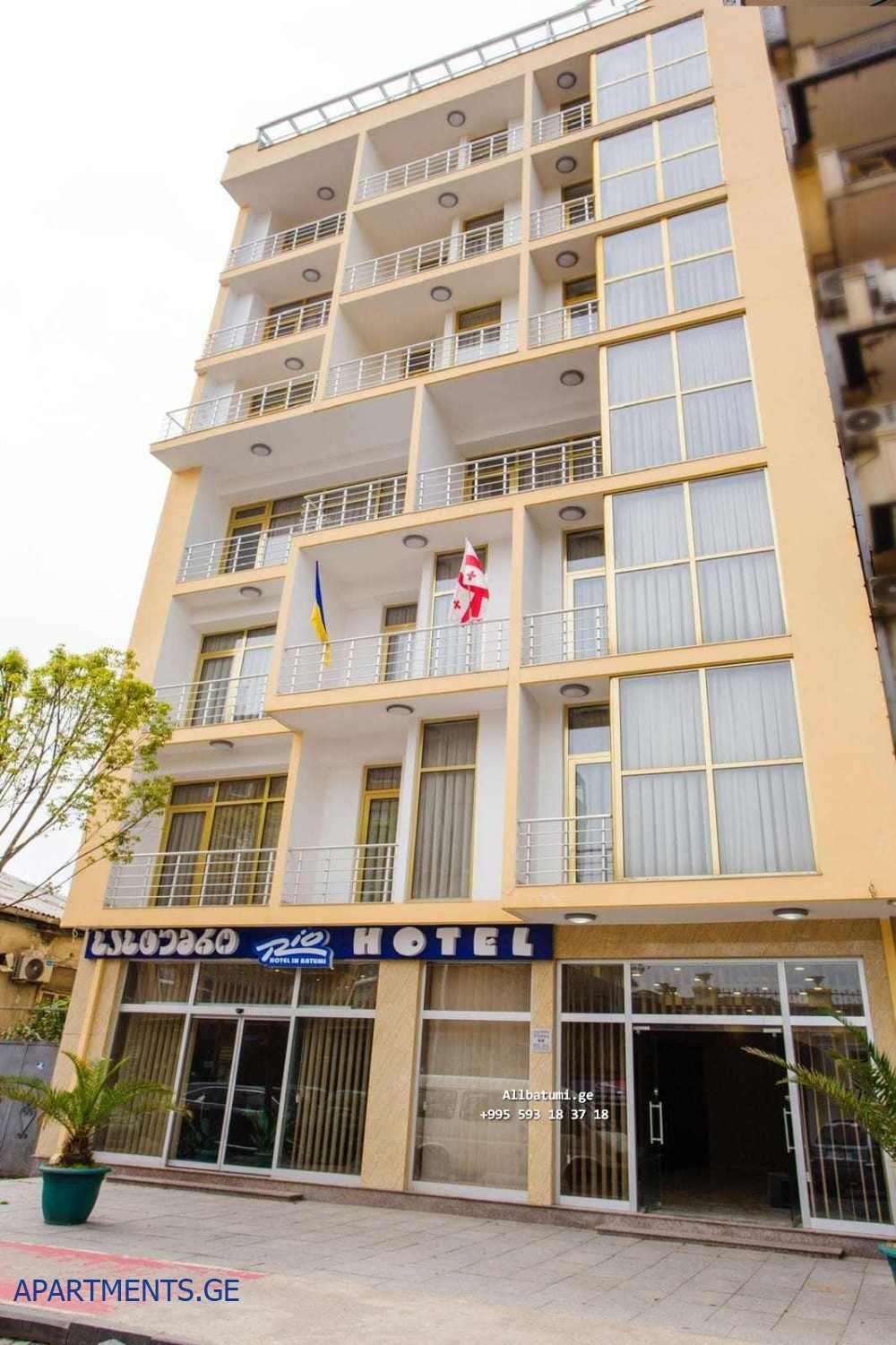 იყიდება სასტუმრო ბათუმში